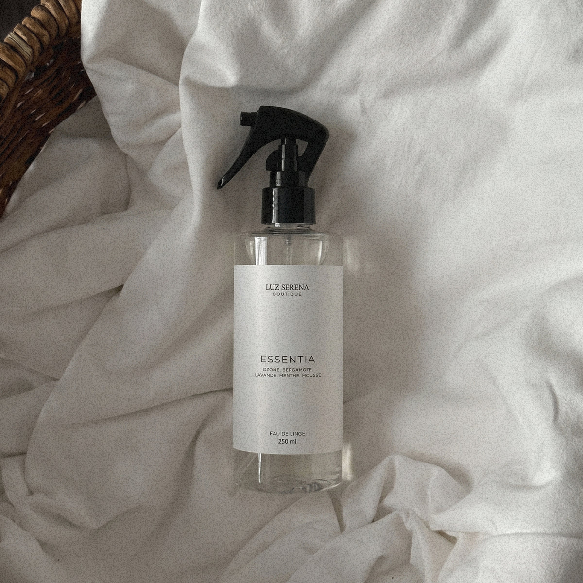 EAU DE LINGE ESSENTIA - Déesse Créations Artisanales
