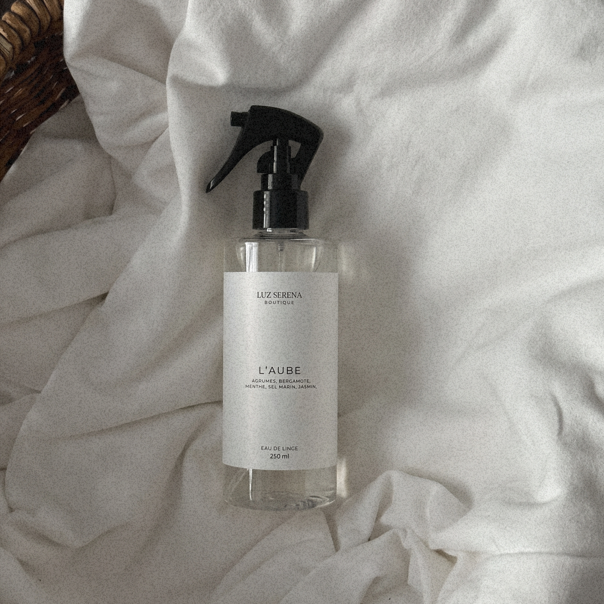 EAU DE LINGE L'AUBE - Déesse Créations Artisanales